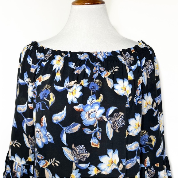 SOLD-WHBM Black Blue White Floral Print Off The Shoulder Bell Sleeve Peasant Top - Picture 2 of 8